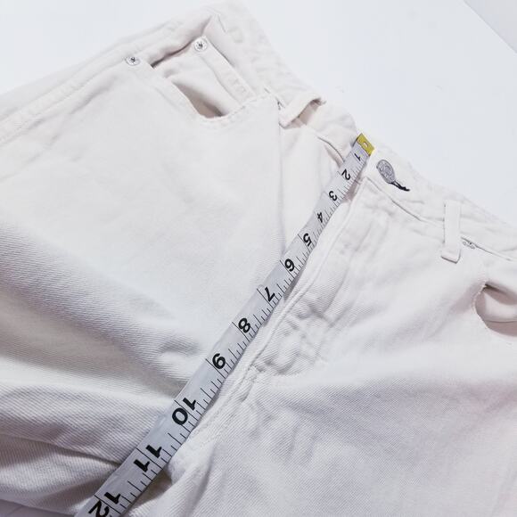 AMO Jeans Bella Vintage White Frayed Hem High Rise Denim - Picture 4 of 14